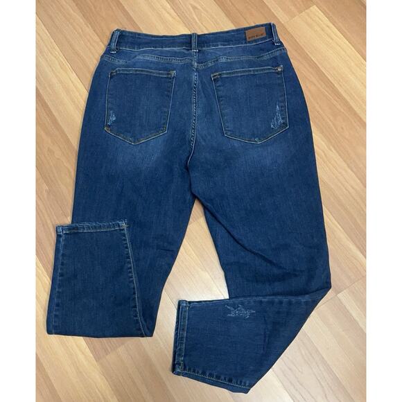 Judy Blue Relaxed Fit Women Size 14W Stretch High Rise Tummy Control Denim Jeans - Picture 2 of 14